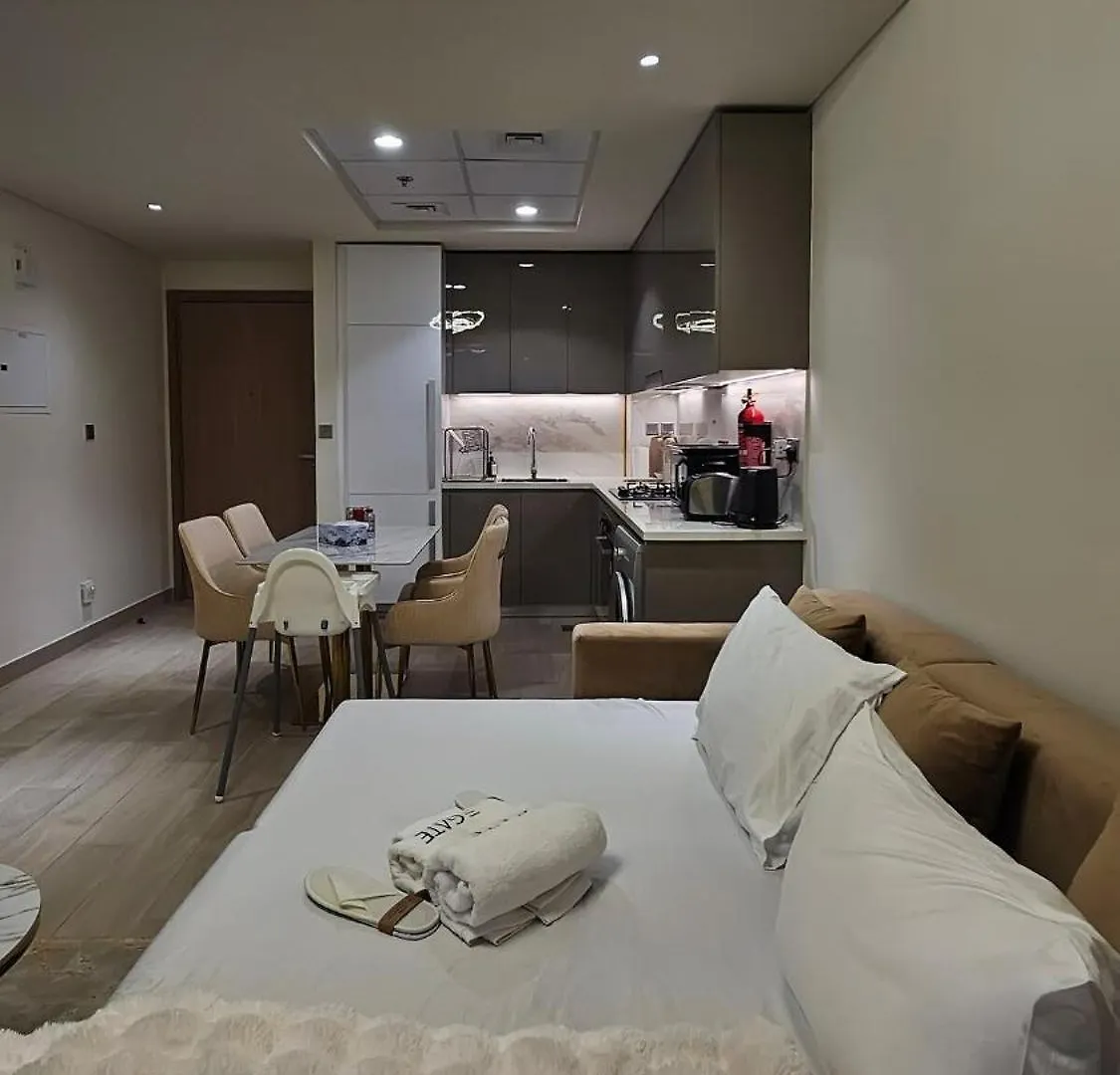 Egate - Dubai - 1 Bedroom - 1St Floor With Terrace 36-110 Apartment