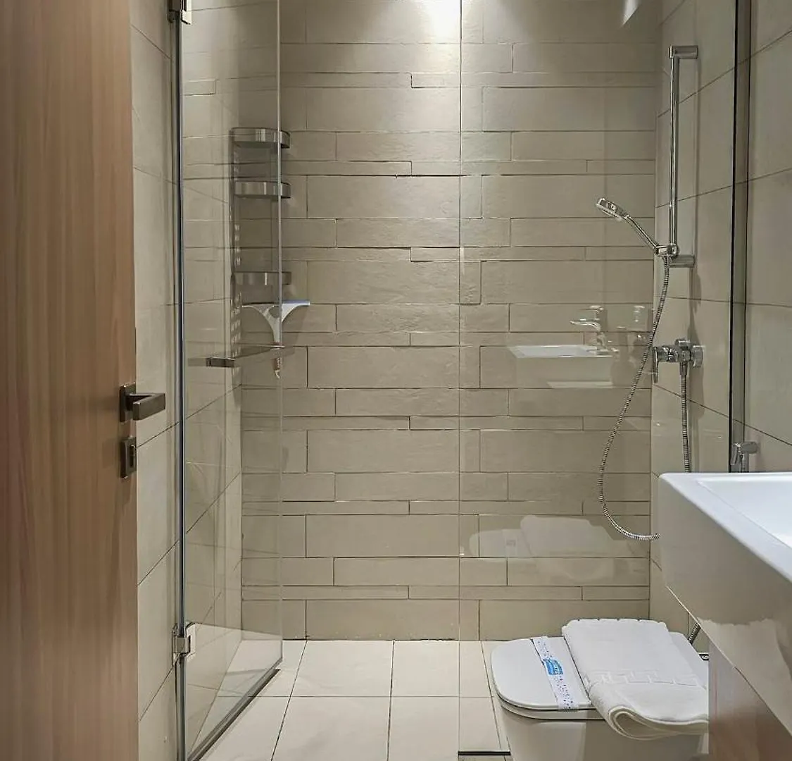 Apartment Egate - Dubai - 1 Bedroom - 1St Floor With Terrace 36-110
